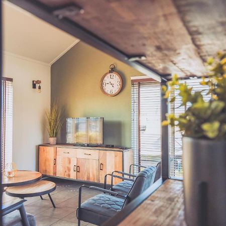 Het Kraaijennest Miva Villa Uitgeest Luaran gambar